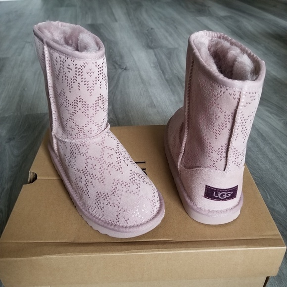 ugg k classic ii